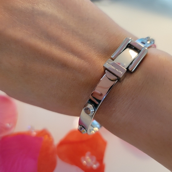 Michael Kors Buckle Bracelet - Picture 2 of 7